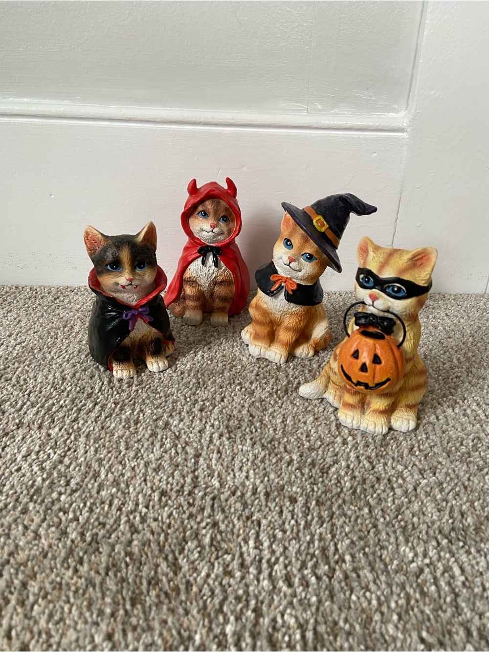 Collections Etc 4 Piece Halloween Cat Figurines